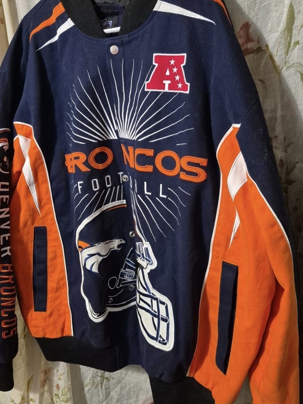 BN Denver Broncos thick winter coat